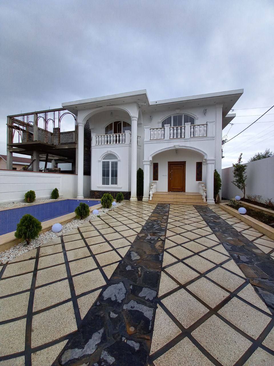 	ویلا دوبلکس نماکلاسیک